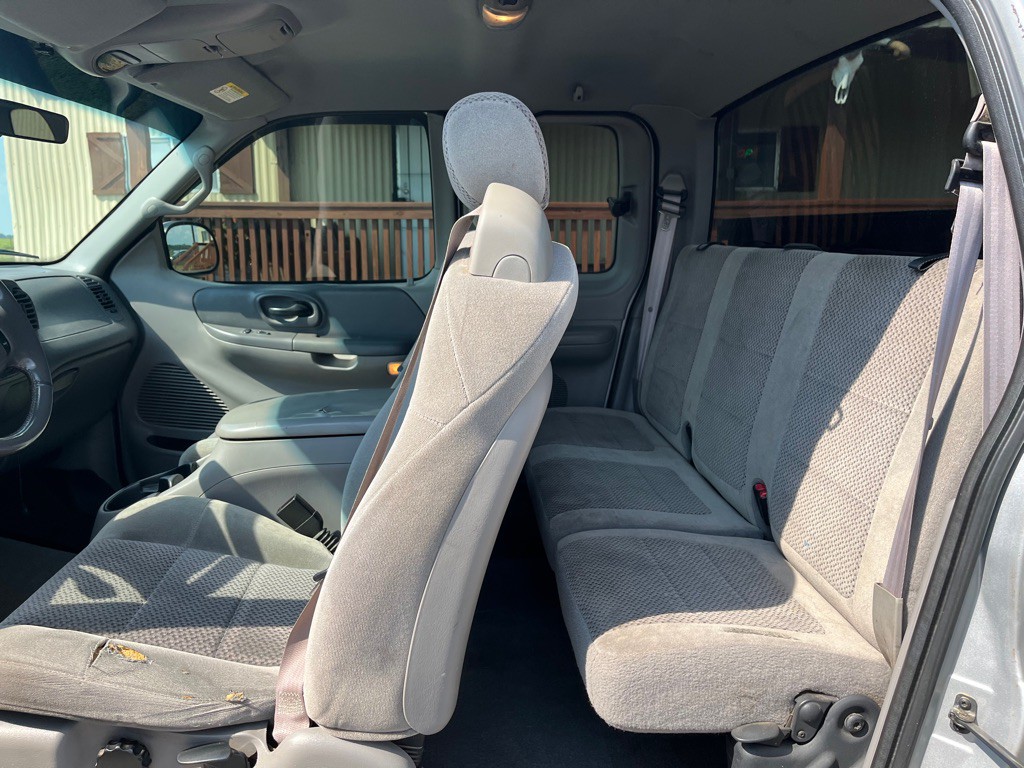 2002 Ford F-150 Image 6