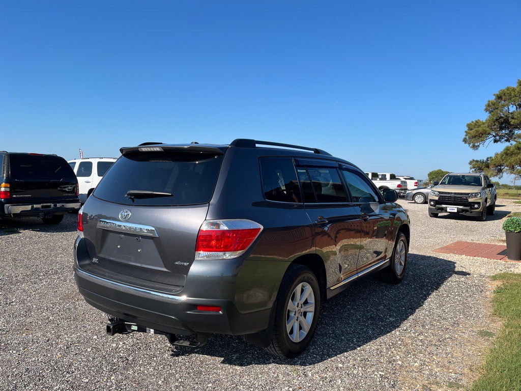2012 Toyota Highlander Image 3