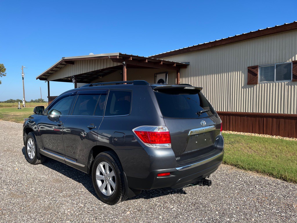 2012 Toyota Highlander Image 4