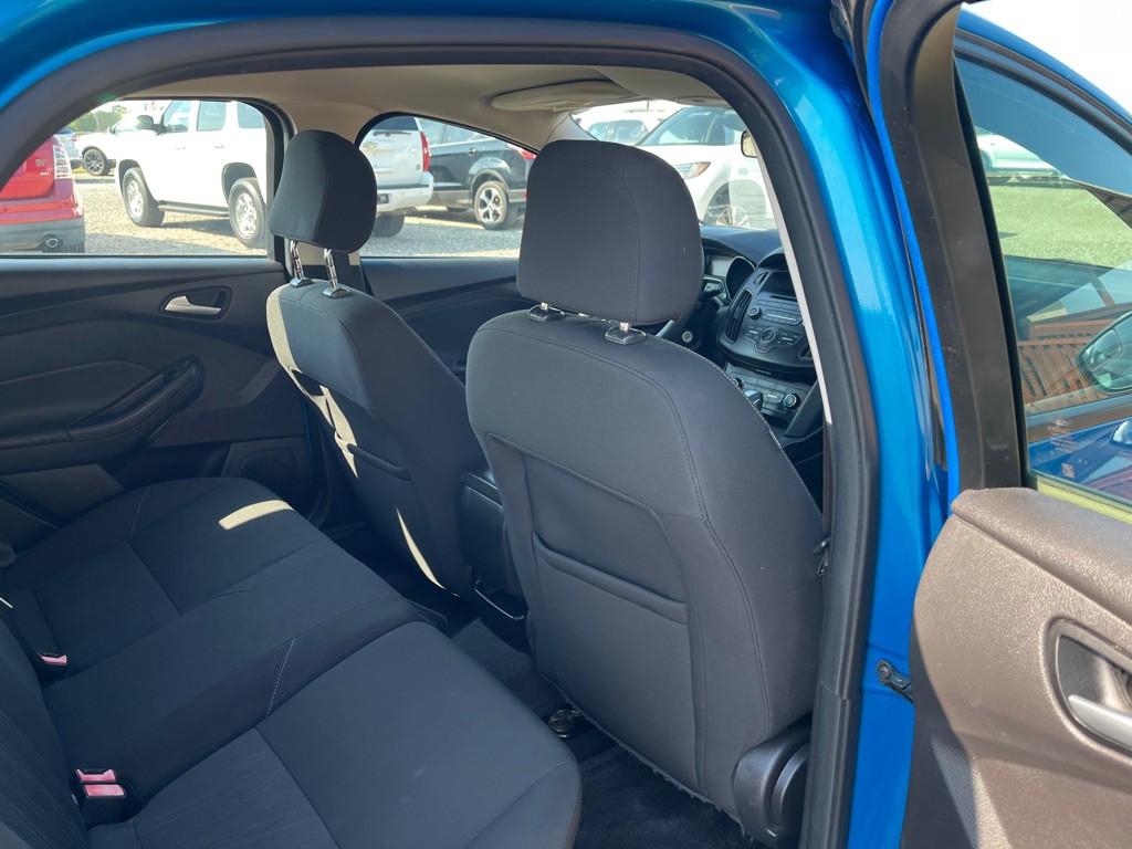 2015 Ford Focus Image 7