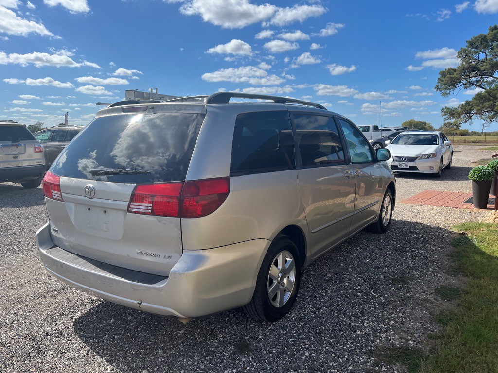 2005 Toyota Sienna Image 3