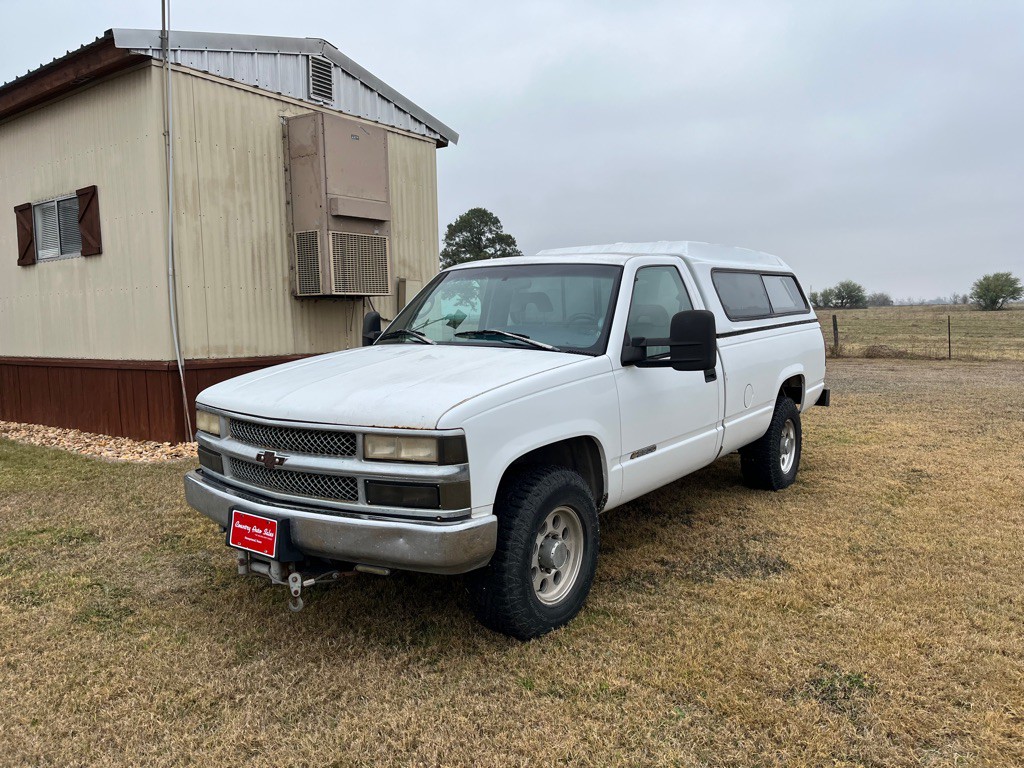 1995 Chevrolet C/K Image 1