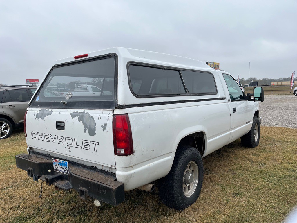 1995 Chevrolet C/K Image 3