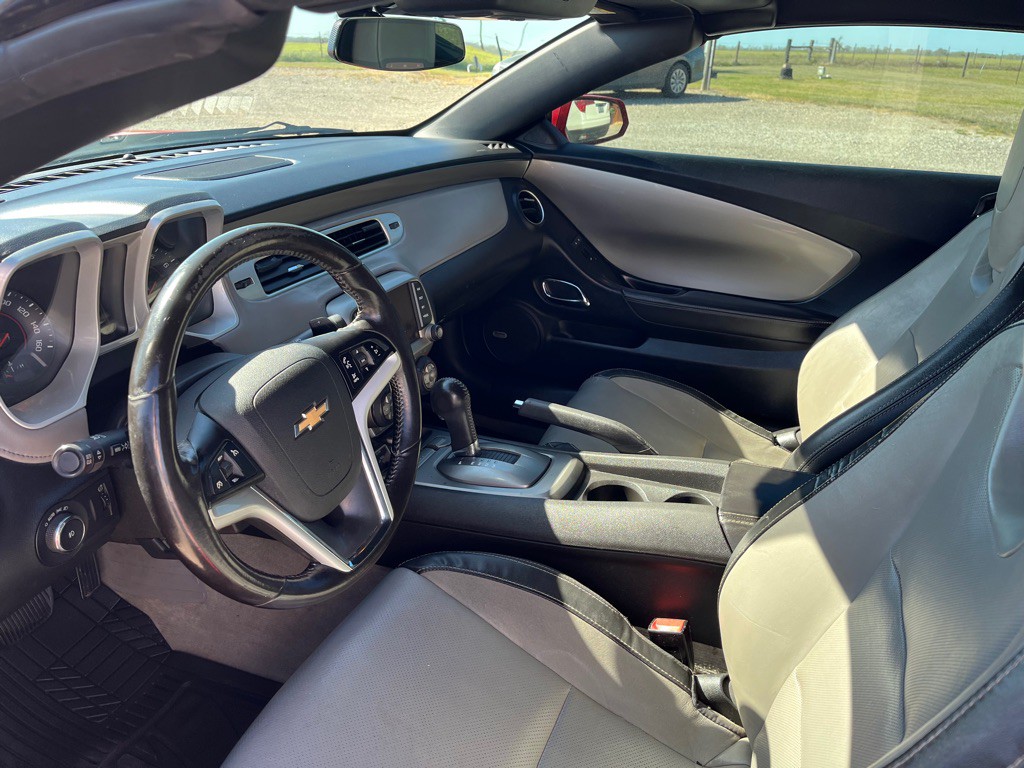 2015 Chevrolet Camaro Image 5