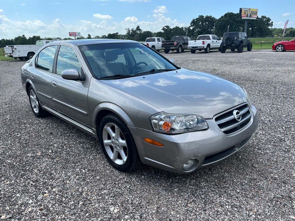 2003 Nissan Maxima Image 2