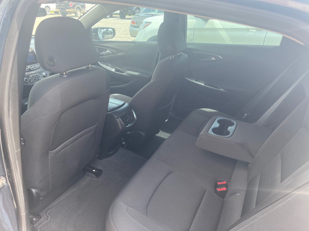 2021 Chevrolet Malibu Image 6