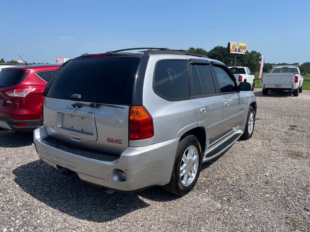 2006 GMC Envoy Image 3