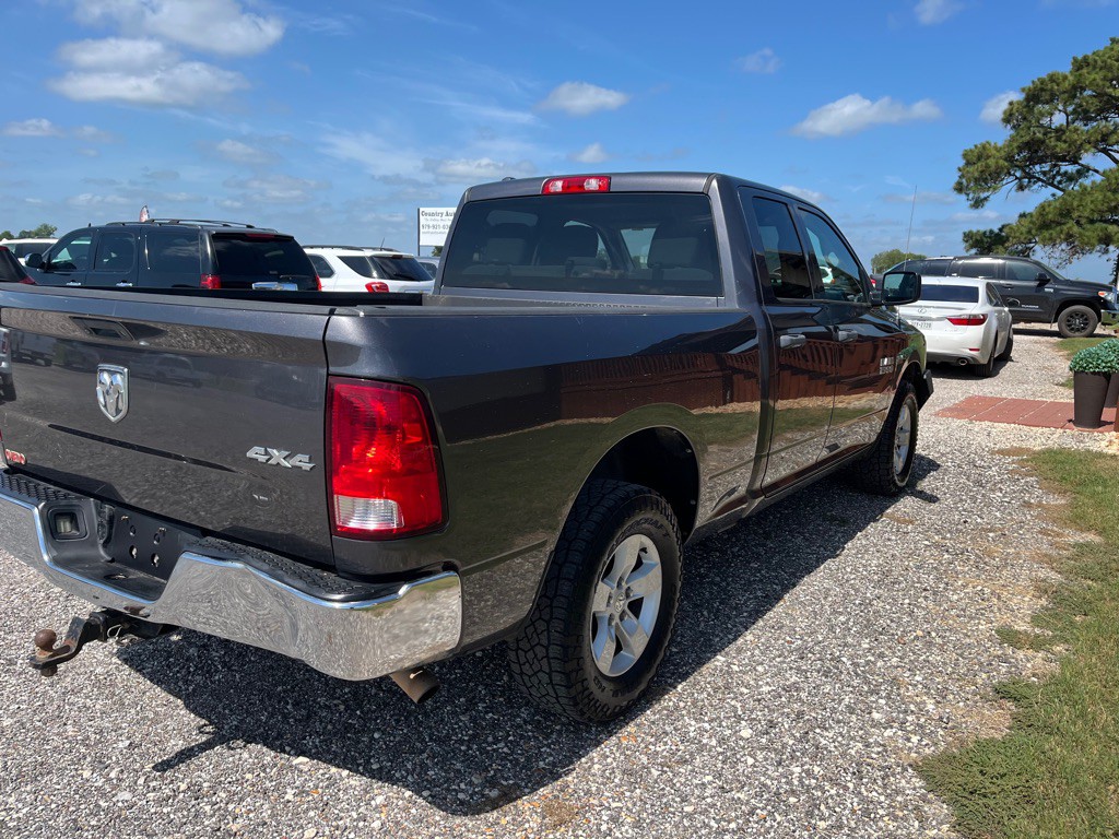 2016 RAM 1500 Image 3