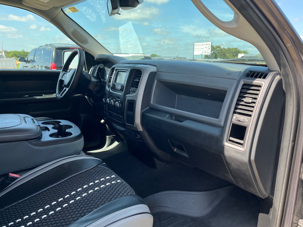 2016 RAM 1500 Image 6