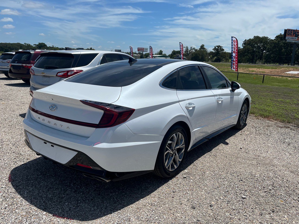 2021 Hyundai Sonata Image 3