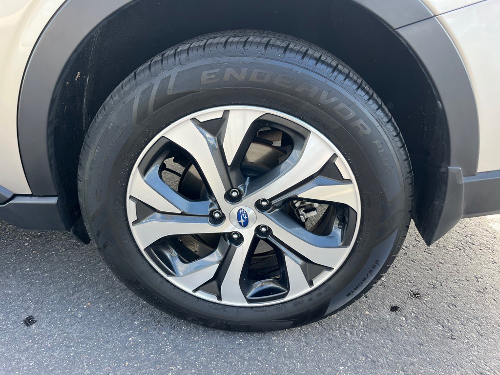2020 Subaru Outback Image 9