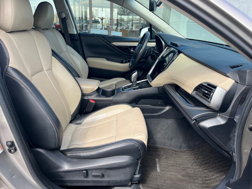 2020 Subaru Outback Image 16