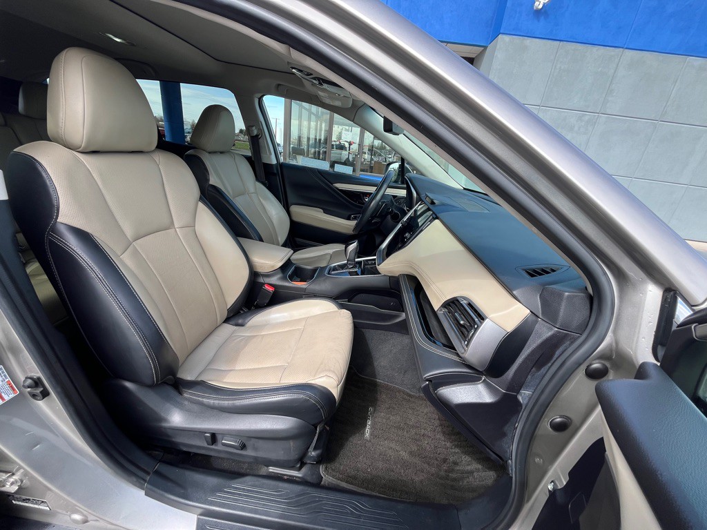 2020 Subaru Outback Image 18