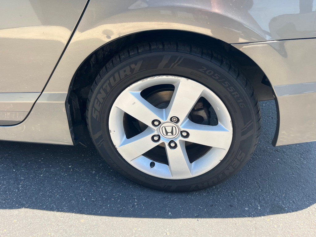 2007 Honda Civic Image 9