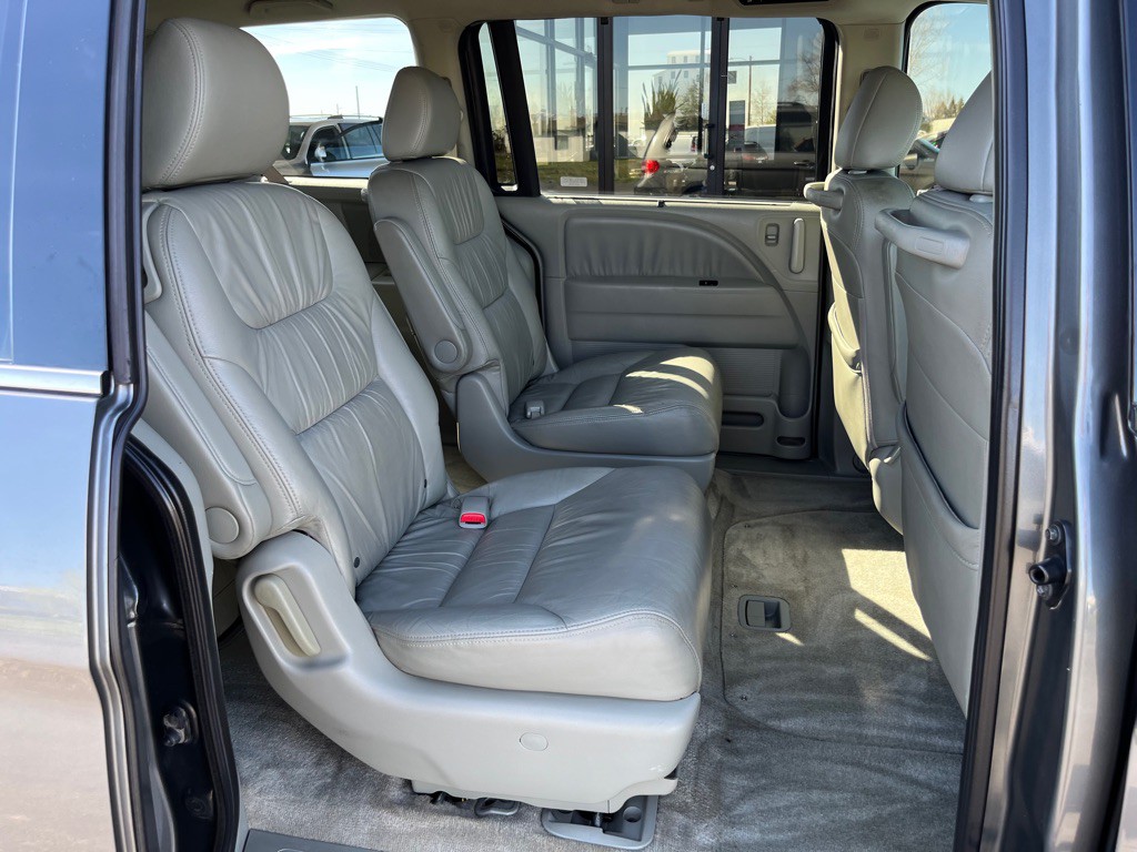 2008 Honda Odyssey Image 17
