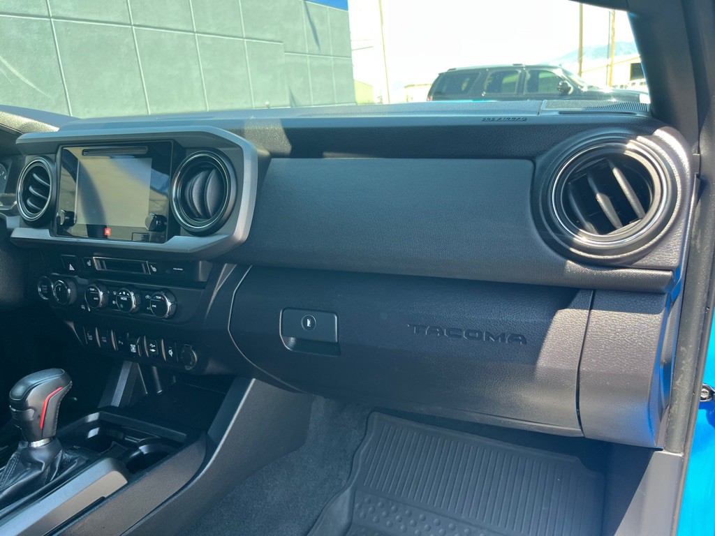 2019 Toyota Tacoma Image 27