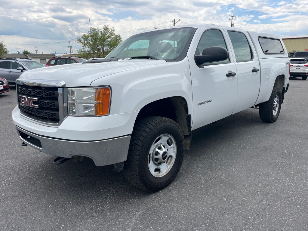 2013 GMC Sierra Image 2