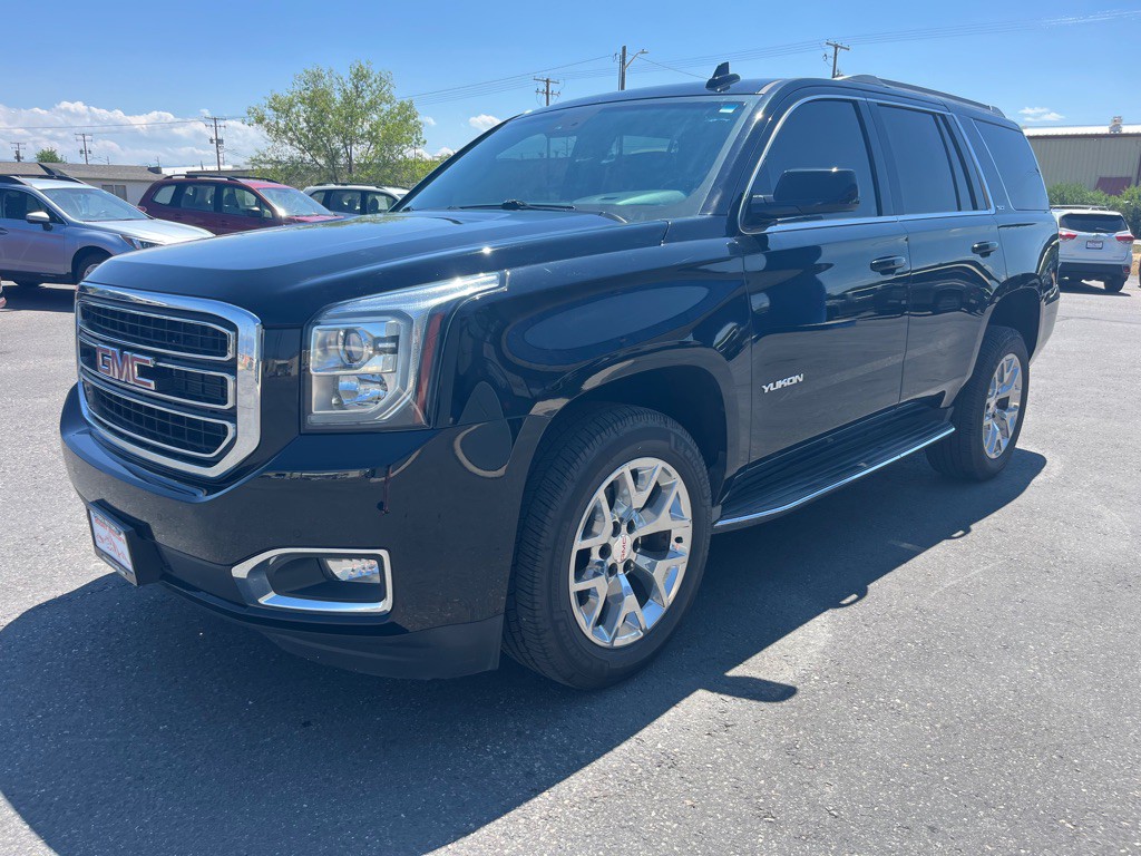 2016 GMC Yukon Image 2