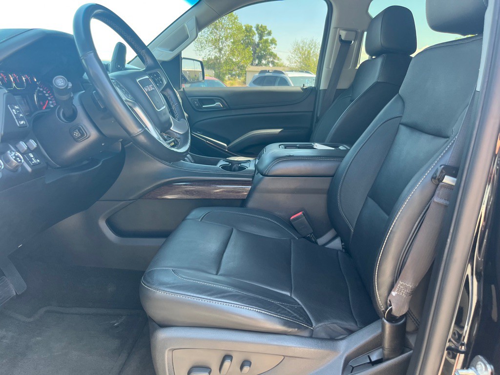 2016 GMC Yukon Image 13