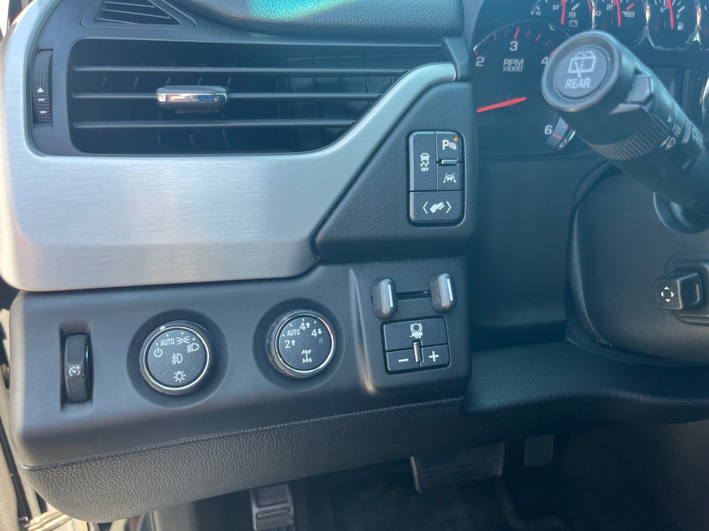 2016 GMC Yukon Image 14