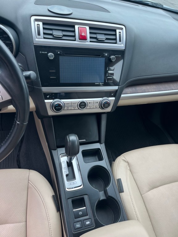 2016 Subaru Outback Image 14