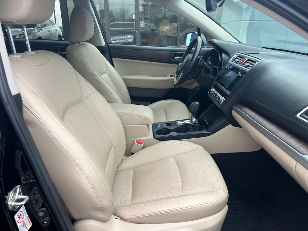 2016 Subaru Outback Image 18