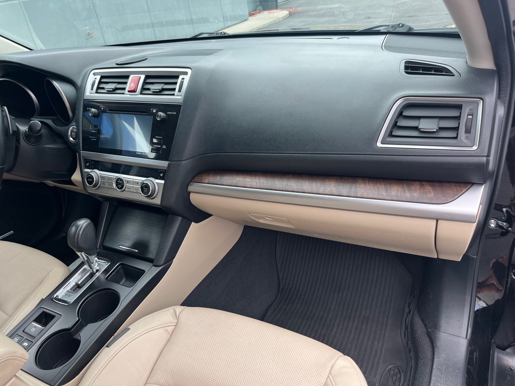 2016 Subaru Outback Image 19