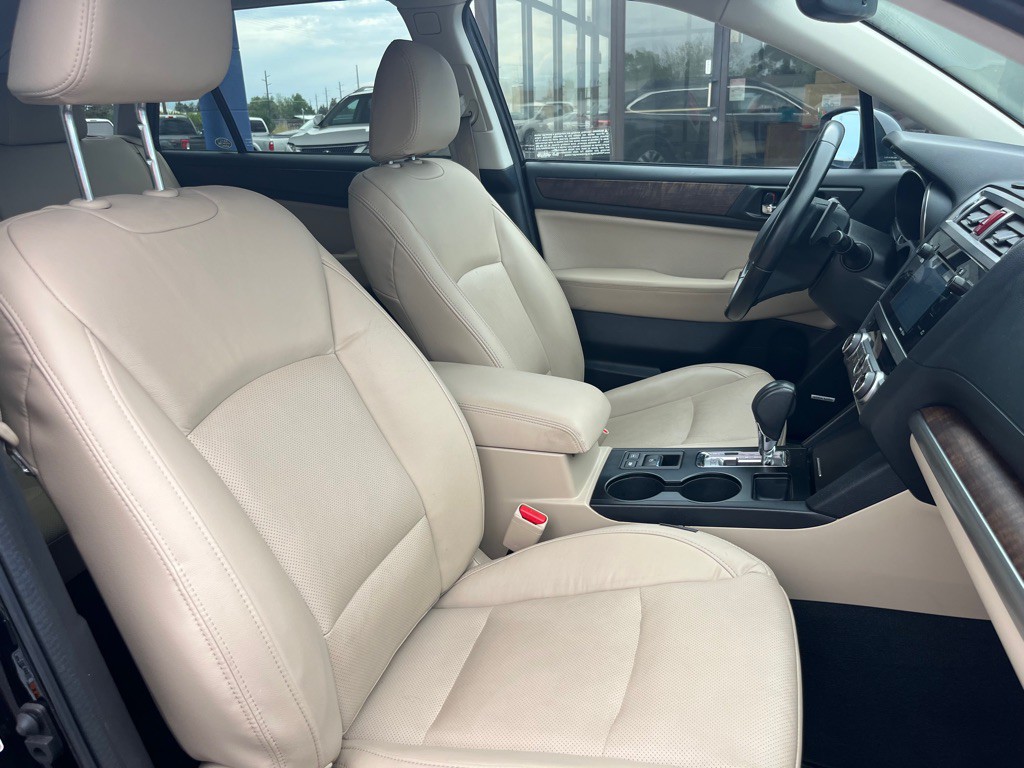 2016 Subaru Outback Image 20