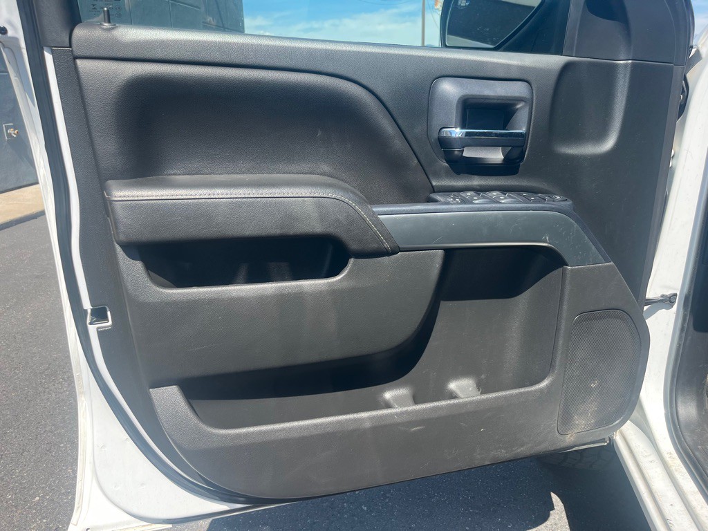 2018 Chevrolet Silverado 1500 Image 12