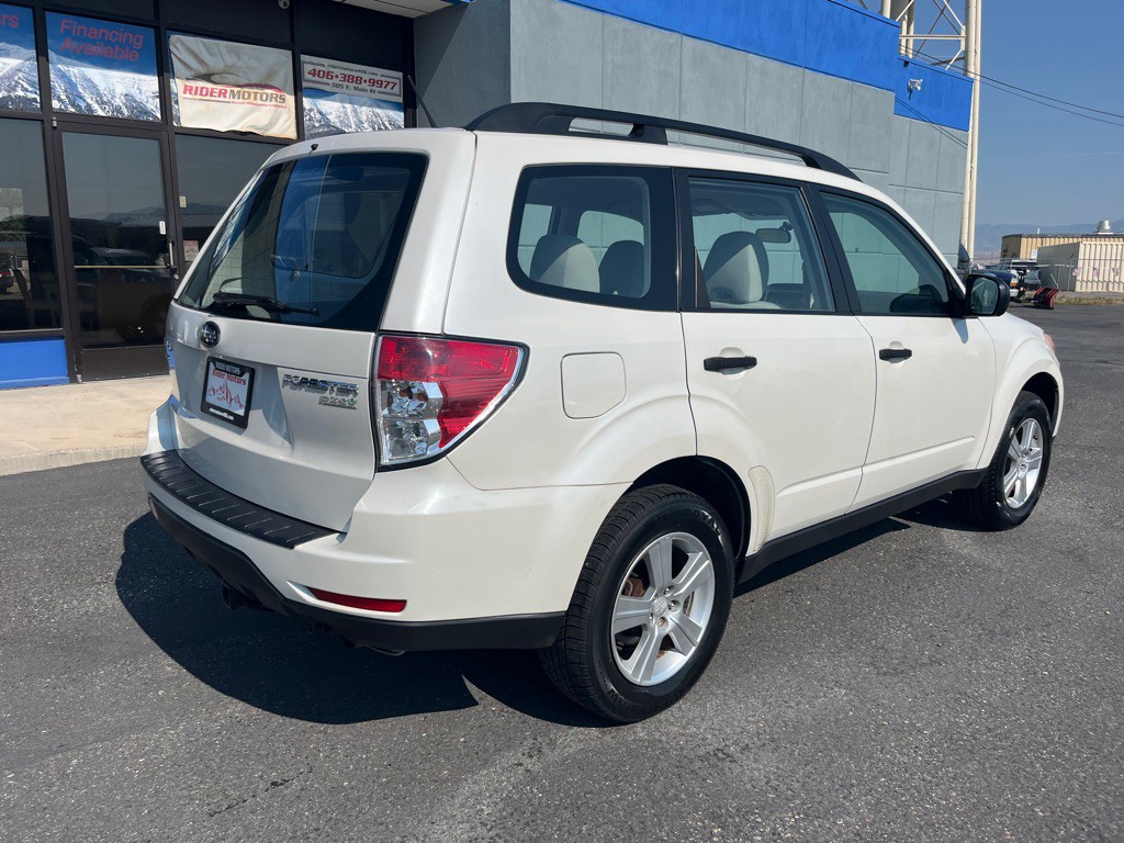 2013 Subaru Forester Image 4