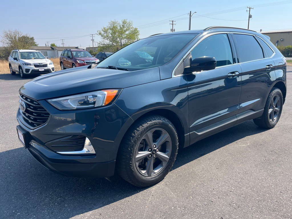 2022 Ford Edge Image 2
