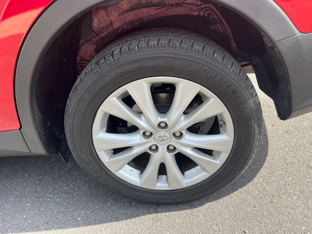 2014 Toyota Rav4 Image 9
