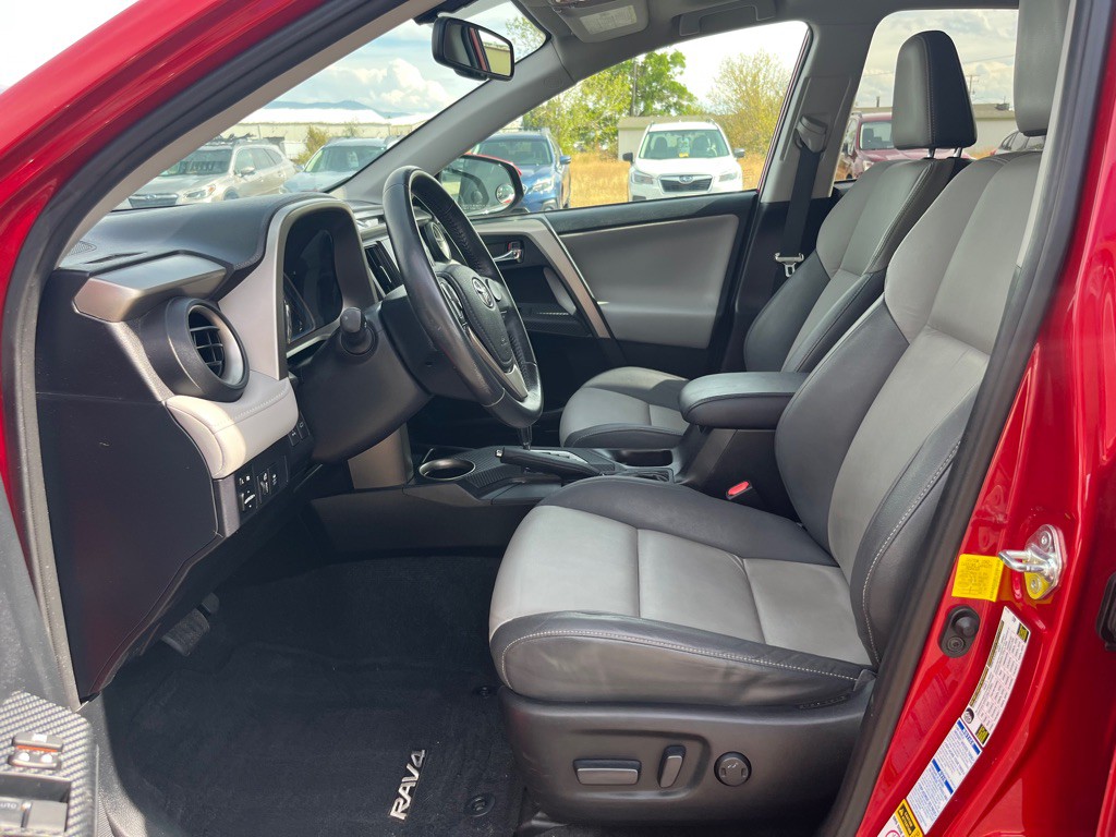 2014 Toyota Rav4 Image 12