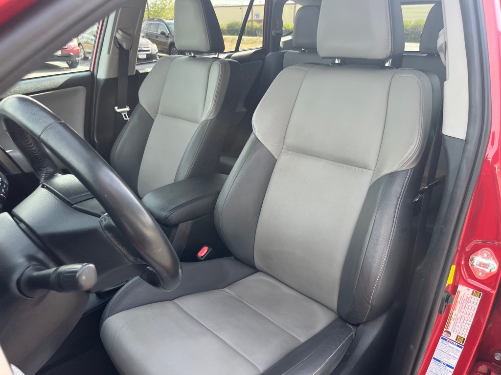 2014 Toyota Rav4 Image 15