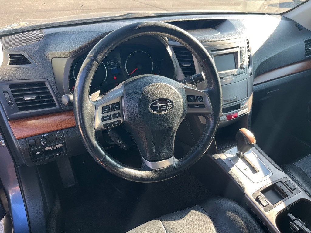 2014 Subaru Outback Image 13