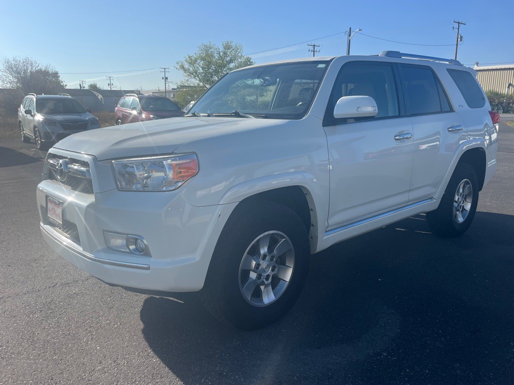 2012 Toyota 4Runner Image 2