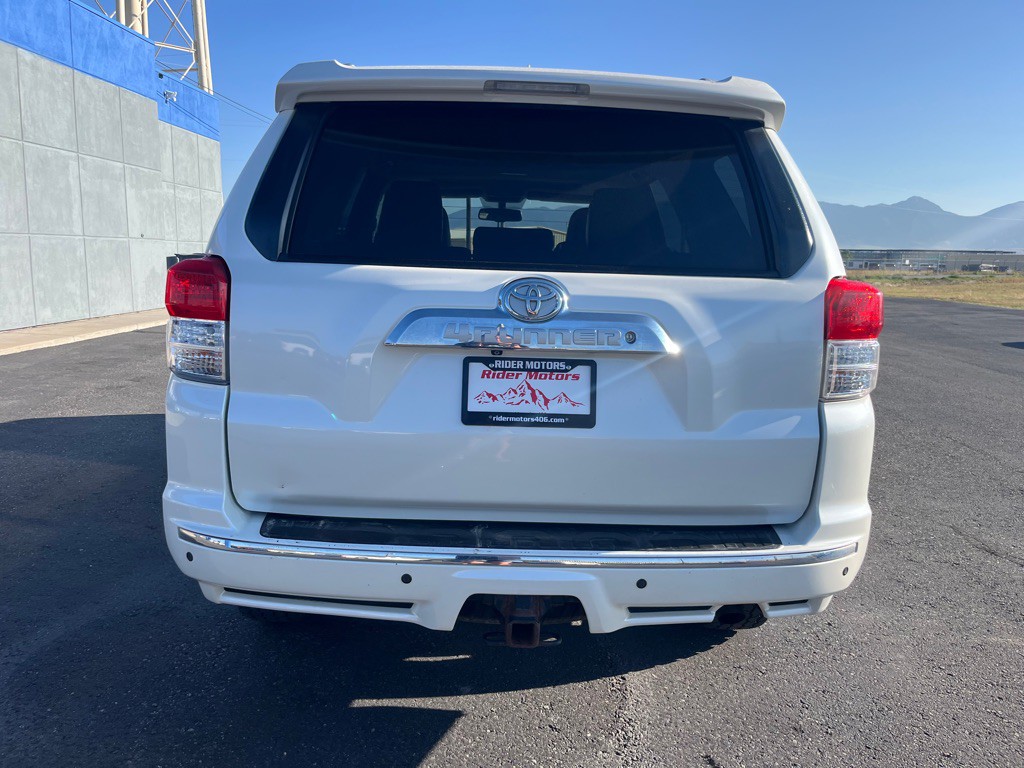 2012 Toyota 4Runner Image 8