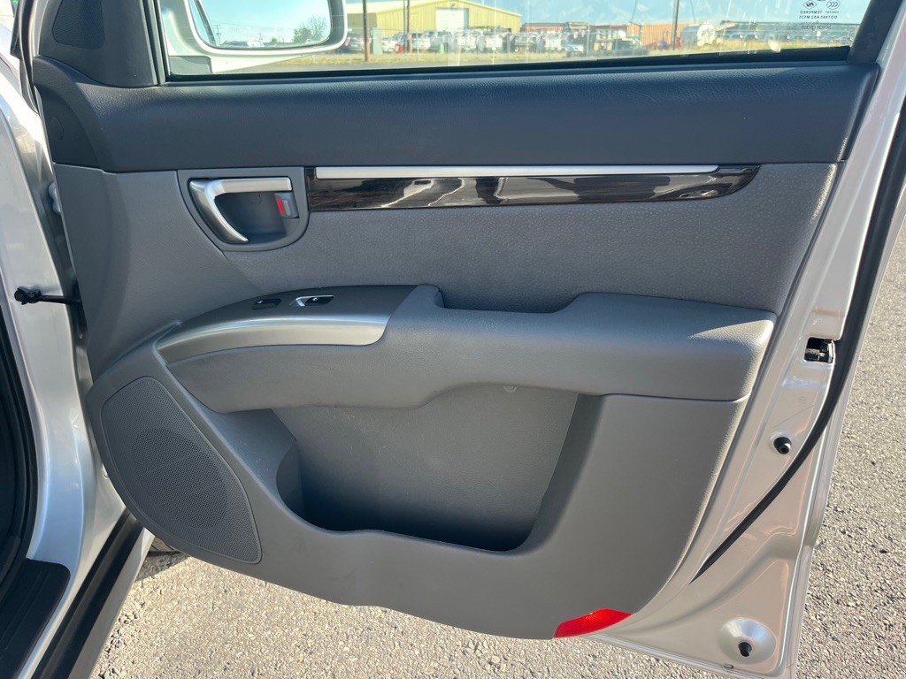 2011 Hyundai Santa Fe Image 15