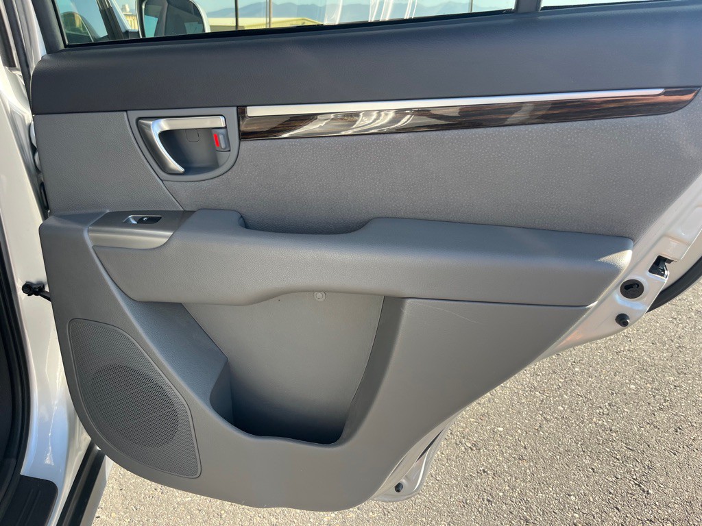 2011 Hyundai Santa Fe Image 19