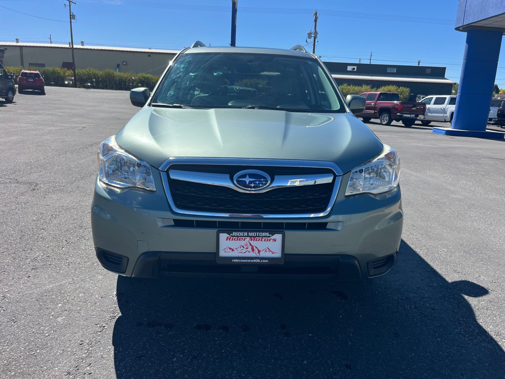 2016 Subaru Forester Image 6