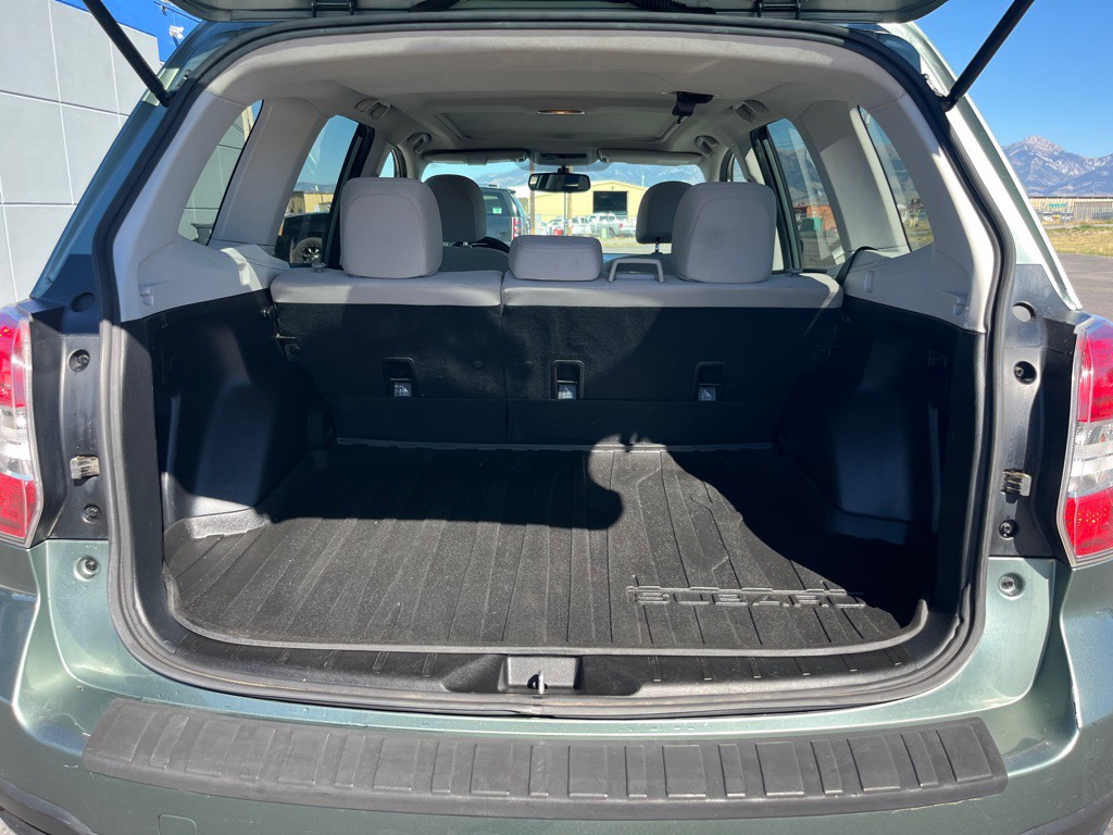 2016 Subaru Forester Image 24