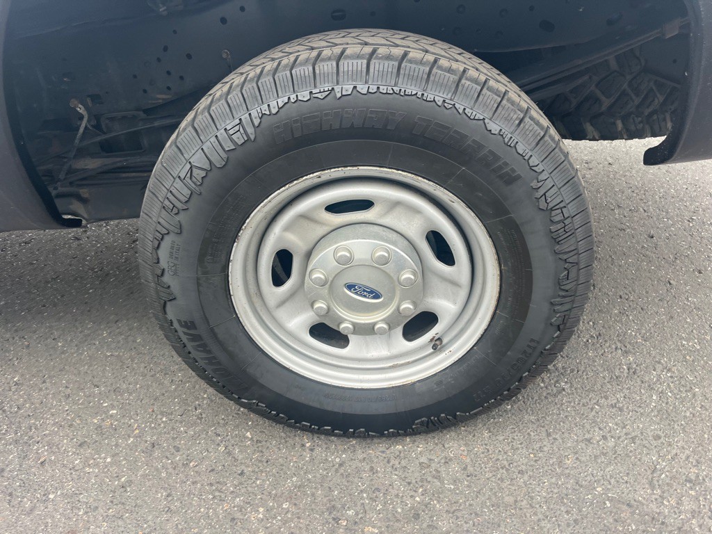 2015 Ford F-250 Image 10