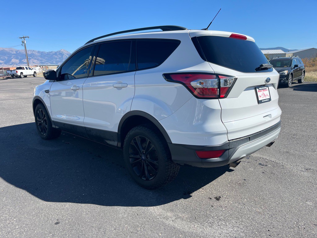 2018 Ford Escape Image 3