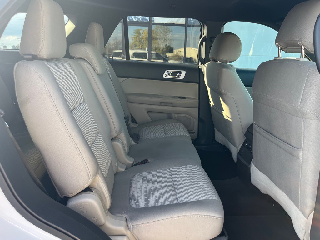 2014 Ford Explorer Image 19