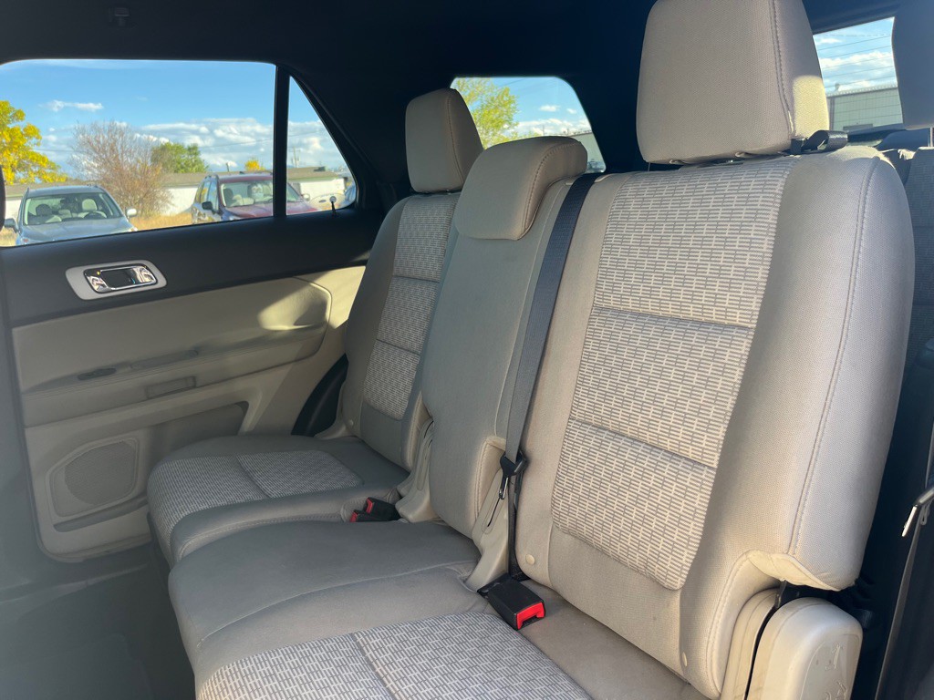 2014 Ford Explorer Image 23