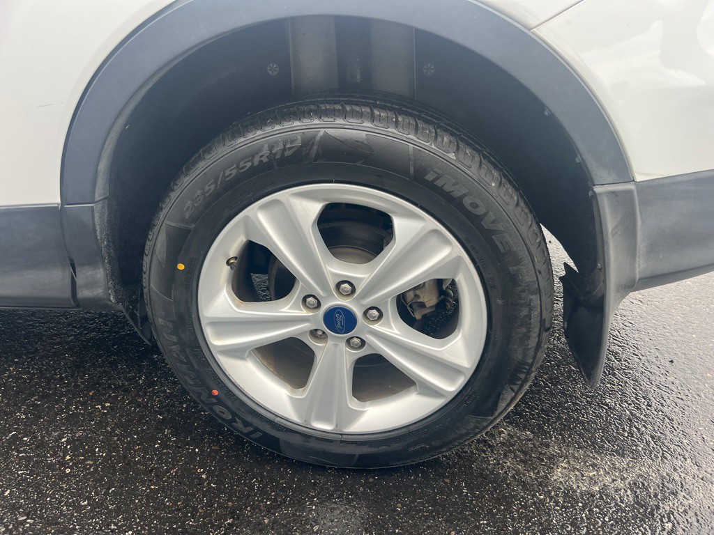 2016 Ford Escape Image 9