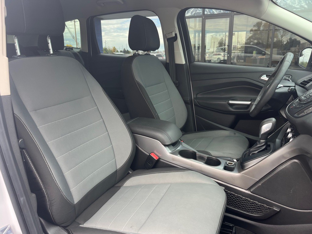 2016 Ford Escape Image 18