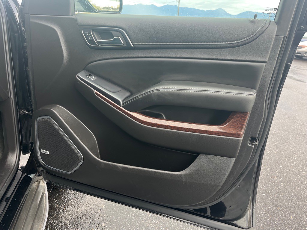 2015 GMC Yukon Image 16