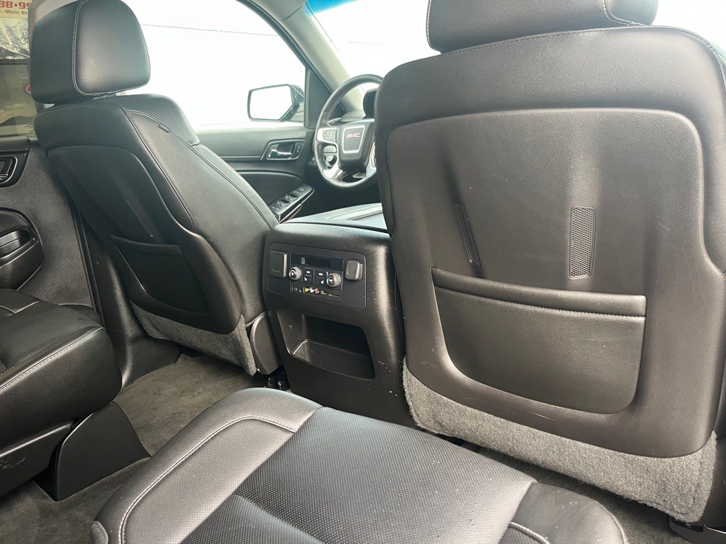 2015 GMC Yukon Image 22