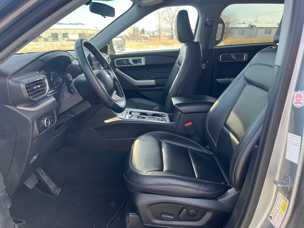 2023 Ford Explorer Image 8